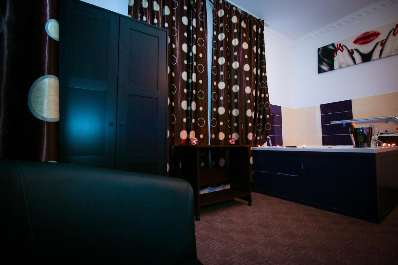Karma Luxury Room Bucureşti Ngoại thất bức ảnh